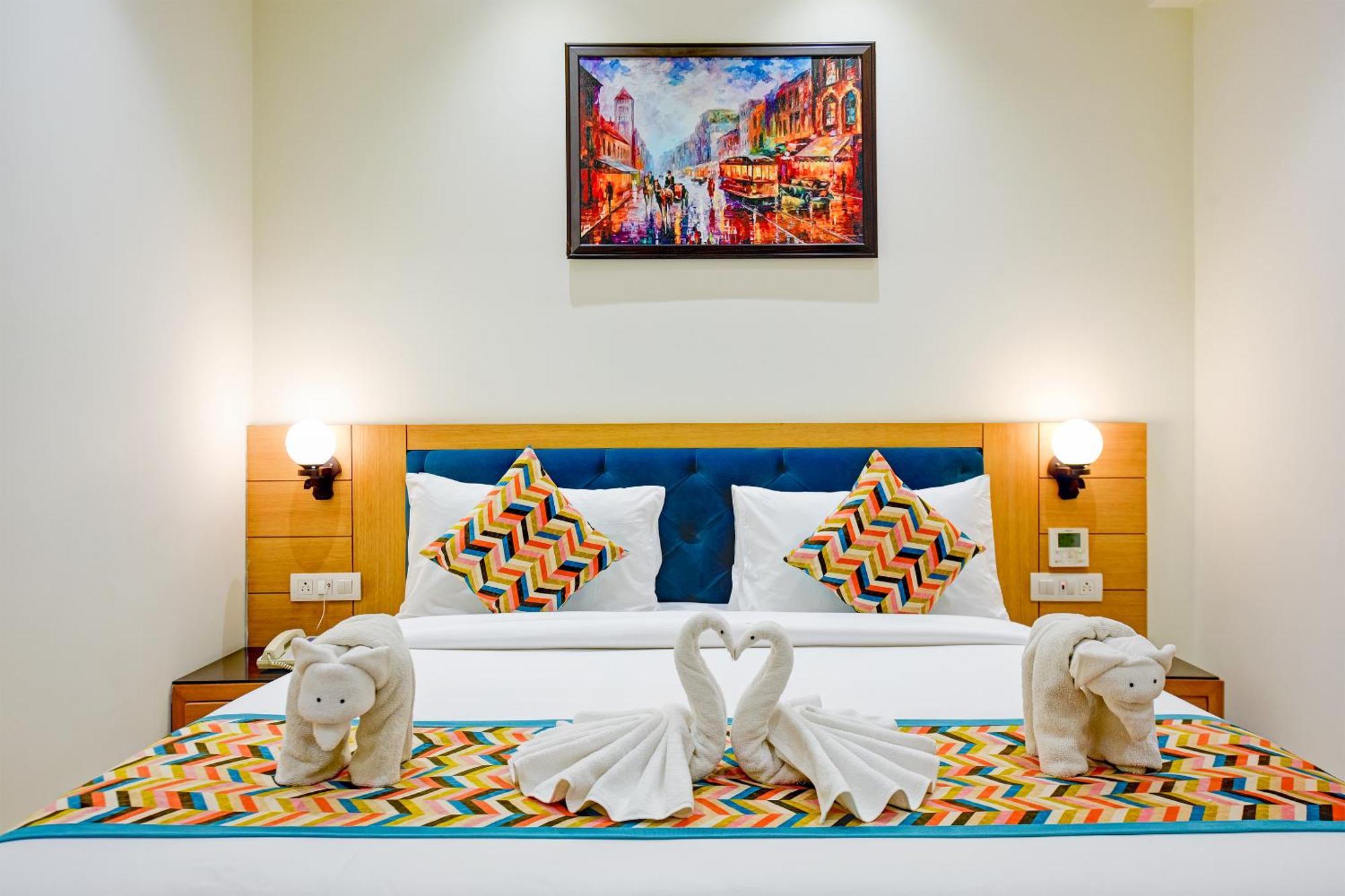 Classio Royale By Io Hotels Near Golden Temple Amritsar Exterior photo
